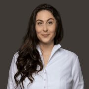 Sandra Staub - Social Media Funnel Marketing Agentur München Logo